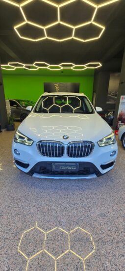 
										Bmw X1 sDrive18d Sport full									