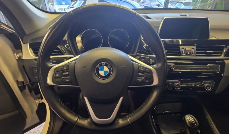 
								Bmw X1 sDrive18d Sport full									
