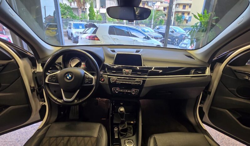 
								Bmw X1 sDrive18d Sport full									